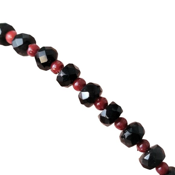 Vintage Jewelry - Vintage Heavy Glass Bead Necklace Red Black Women Adjustable Jewelry Retro Glam
